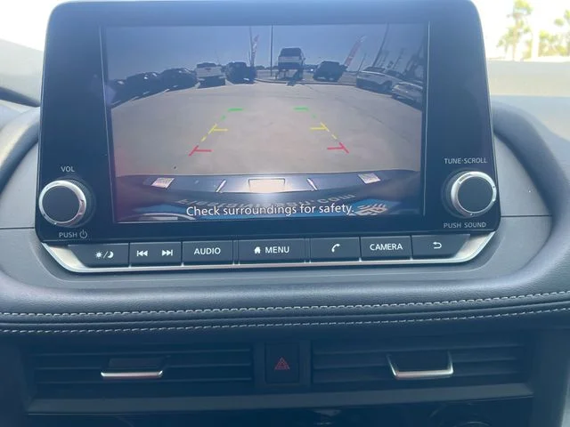 Used 2024 Gray Nissan SV image 17