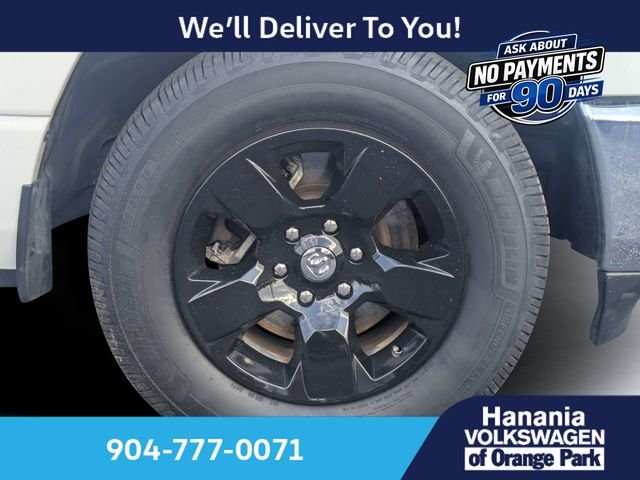 Used 2022 White Ram Big Horn/Lone Star image 11