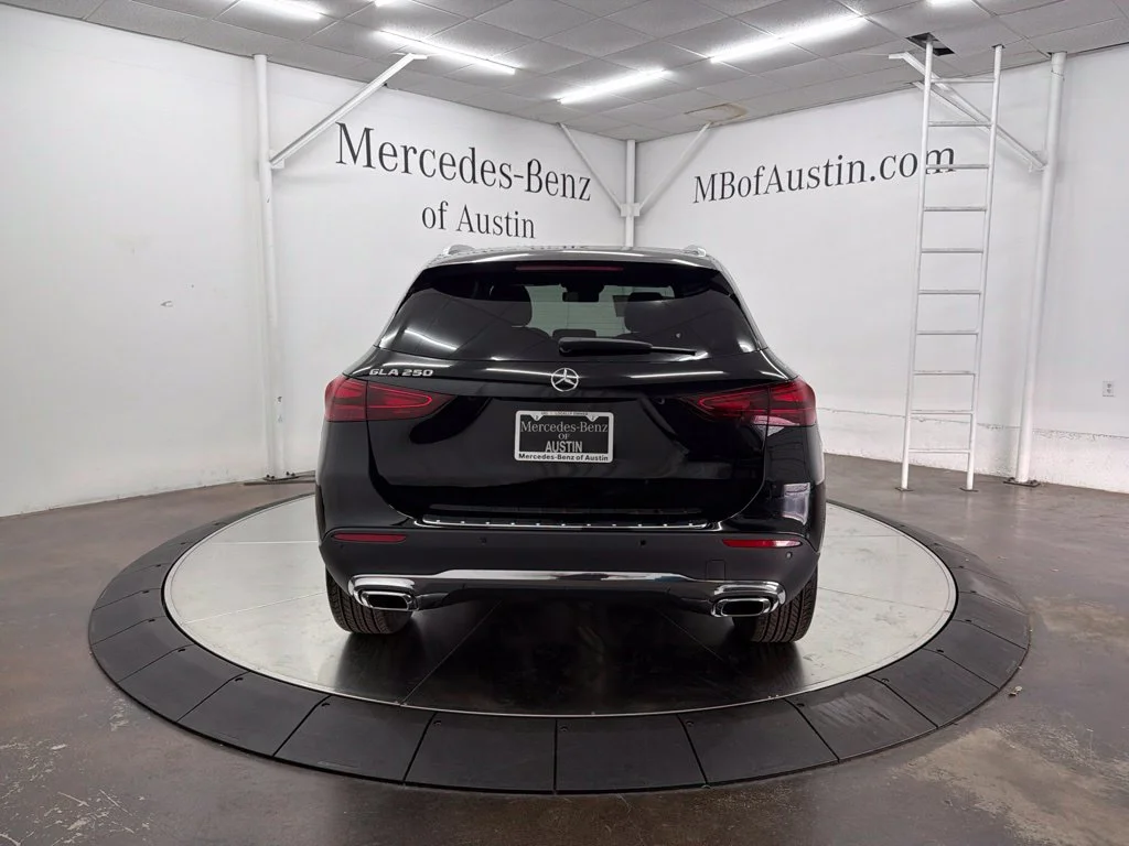 New 2026 Black Mercedes-Benz GLA 250 image 6