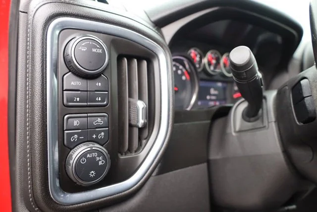 Used 2020 RED HOT Chevrolet LT Trail Boss image 20