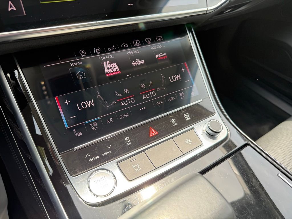Used 2019 Black Audi L 55 image 39