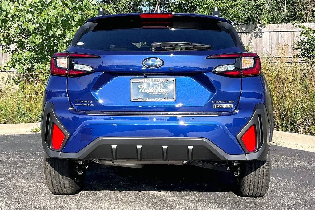 New 2026 SAPPHIRE BLUE PEARL Subaru Limited Hybrid image 4