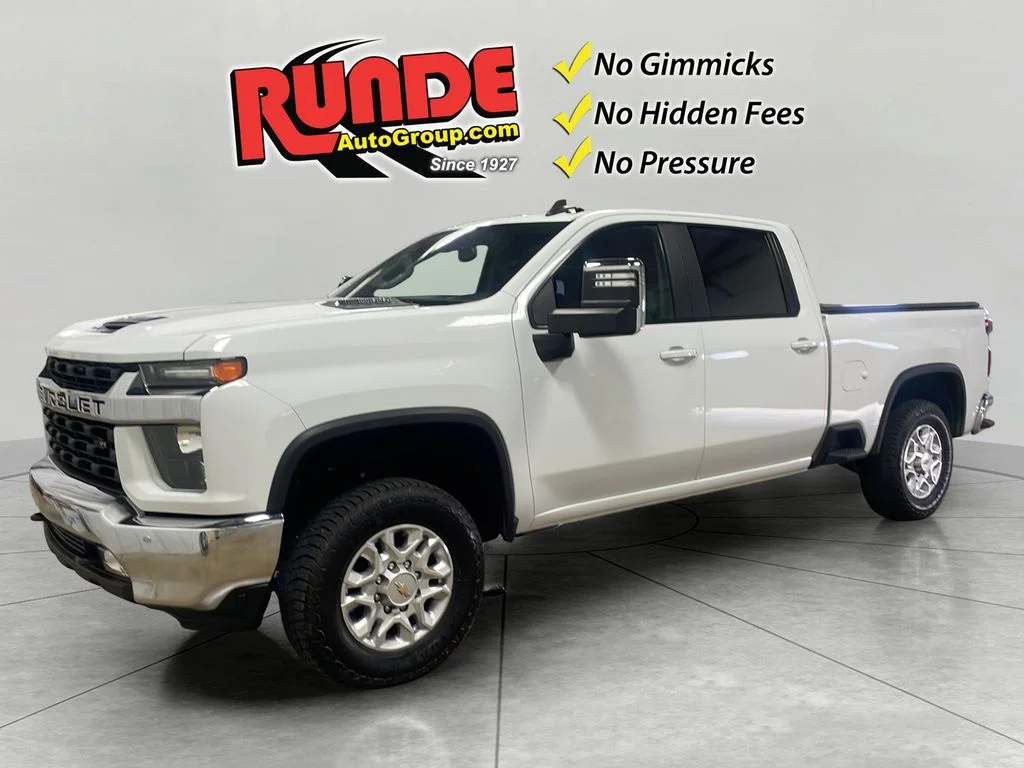 Used 2021 Summit White Chevrolet LT image 1
