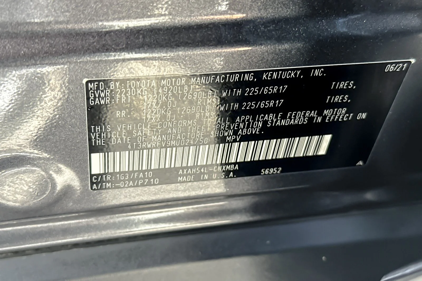 Certified Used 2021 GRAY METALLIC Toyota Hybrid XLE image 27
