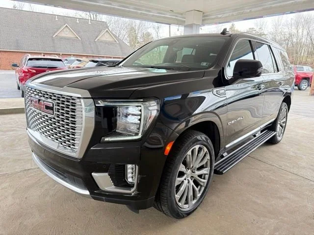 2022 GMC Yukon 4WD Denali's photo