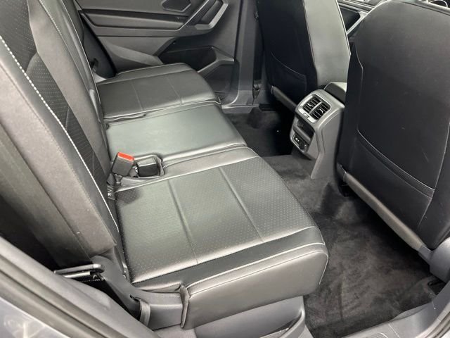 Used 2021 Gray Volkswagen 2.0T SE image 23