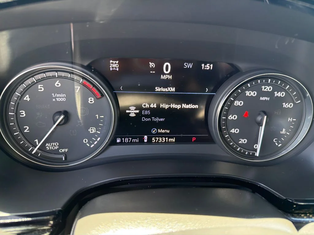 Used 2020 Gray Cadillac Sport image 15