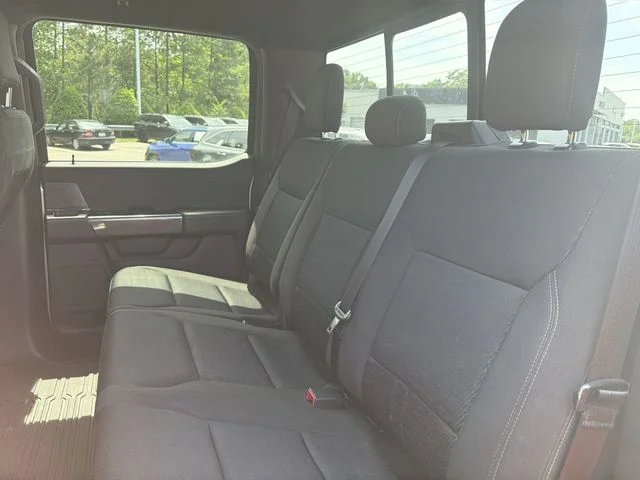 Used 2023 Silver Ford XLT image 22