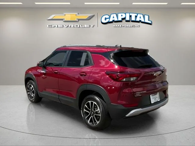 Used 2025 Red Chevrolet LT image 3