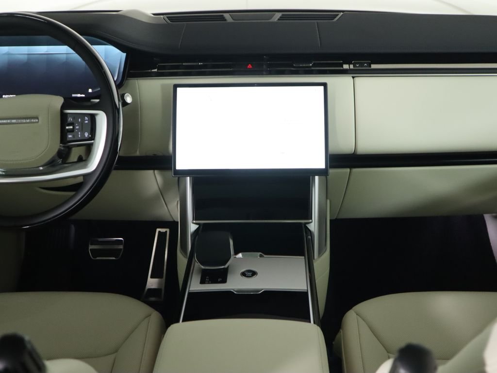 New 2026 Batumi Gold Land Rover SE image 14