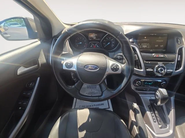 Used 2014 Gray Ford Titanium image 12