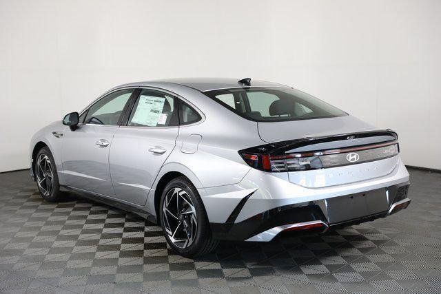 New 2026 Silver Hyundai SEL Sport image 54