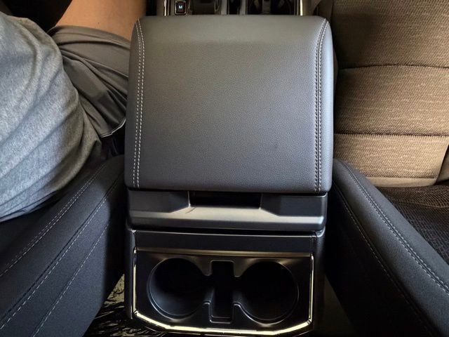 New 2026 Carbonized Gray Metallic Ford XLT image 39