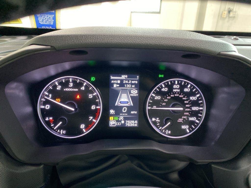 Used 2025 Crystal Black Silica Subaru Premium image 30