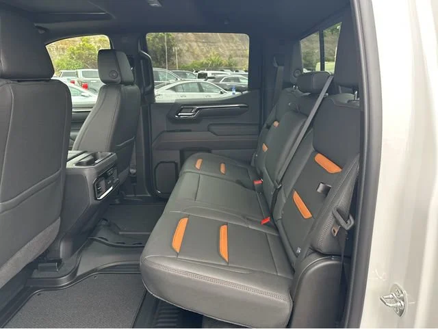 2026 GMC Sierra 1500 AT4 - Photo 18
