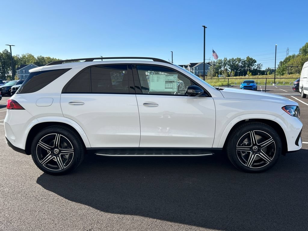 New 2027 MANUFAKTUR Moonlight White Metallic Mercedes-Benz GLE 450 image 46