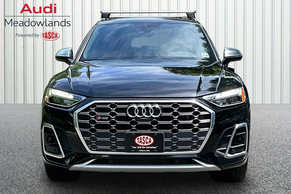 Used 2021 Black Audi Premium Plus image 2