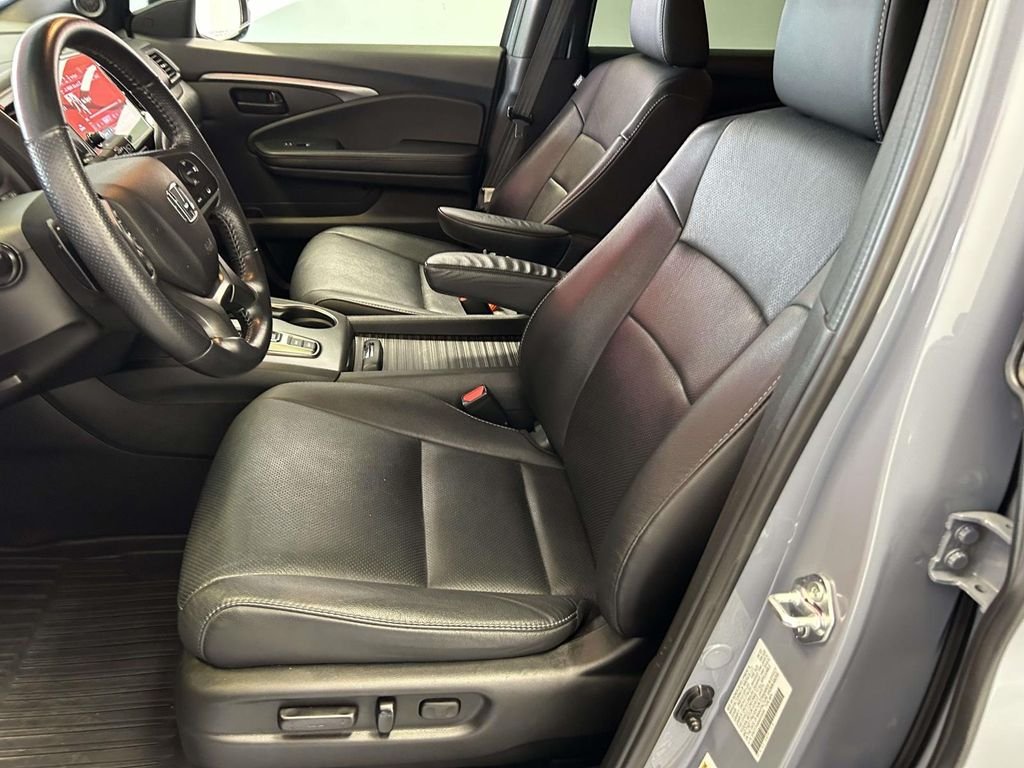 Used 2022 Blue Honda EX-L image 15