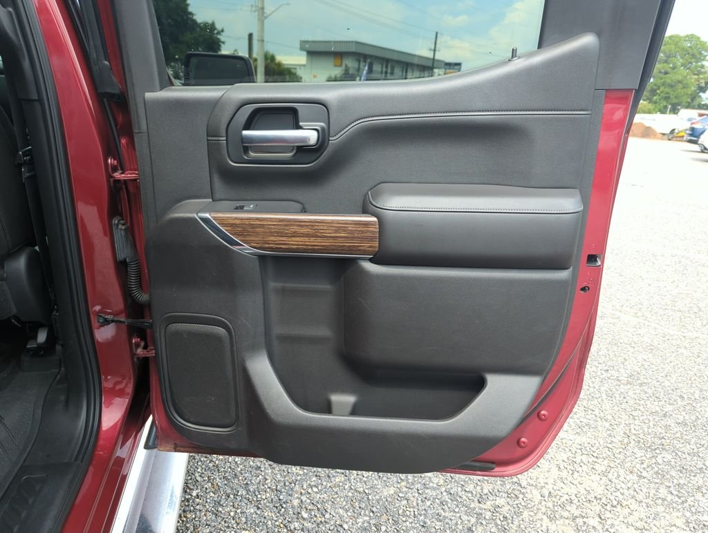 Used 2019 Red Chevrolet High Country image 33