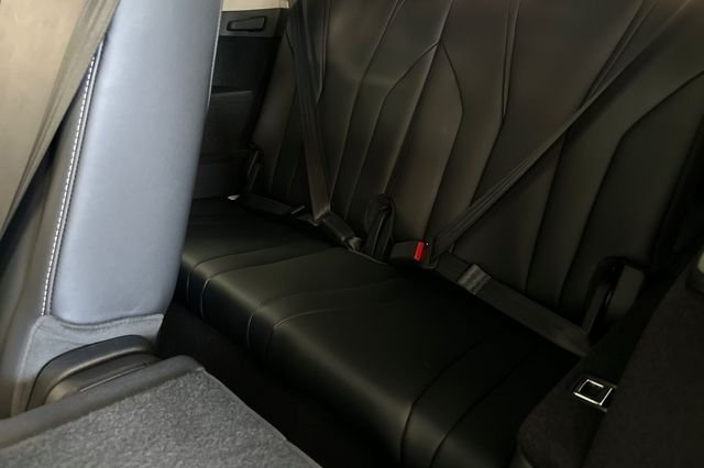 New 2026 Platinum White Pearl Acura Technology Package image 12