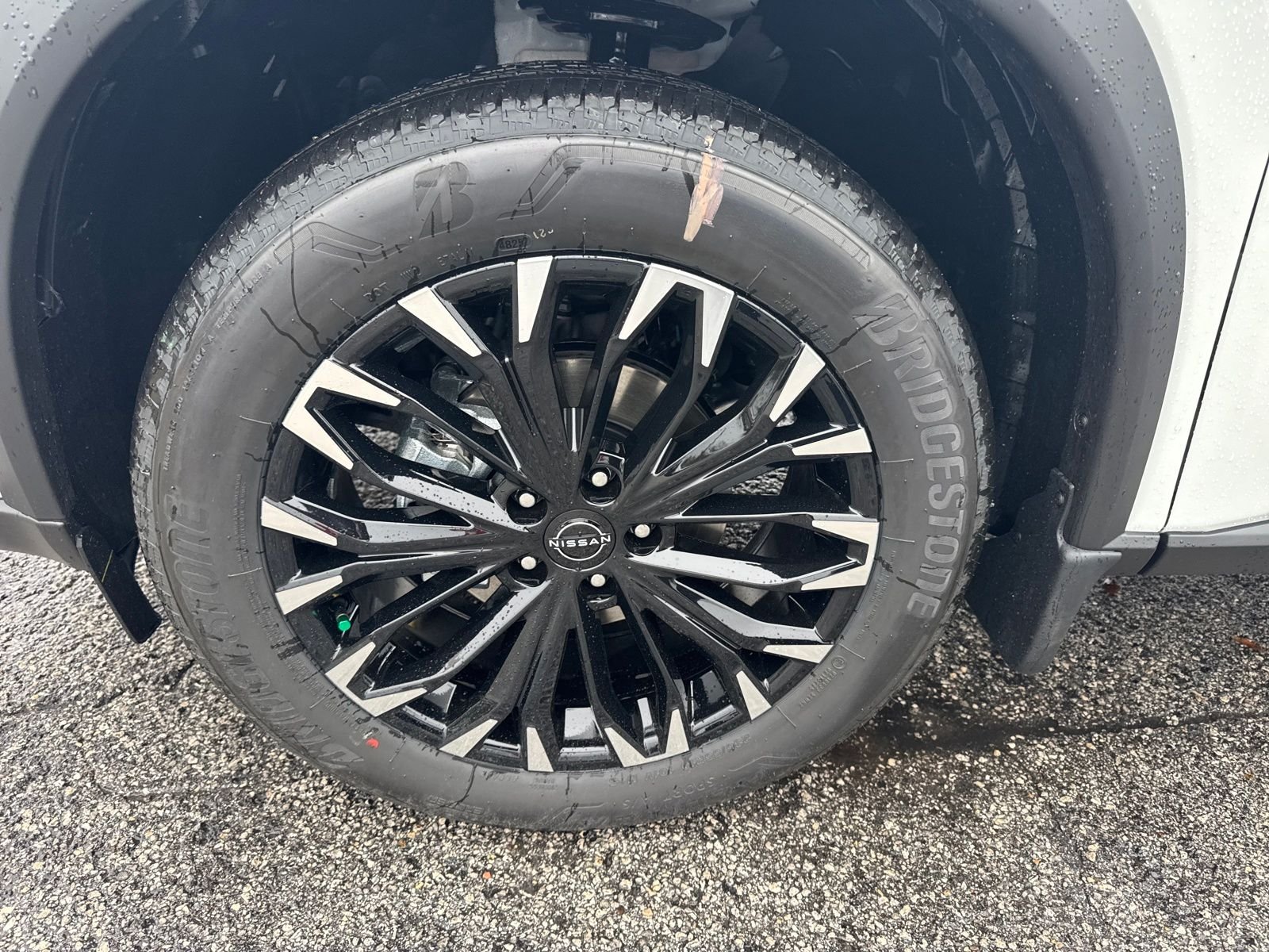 New 2026 Nissan Rogue SV 4D Sport Utility