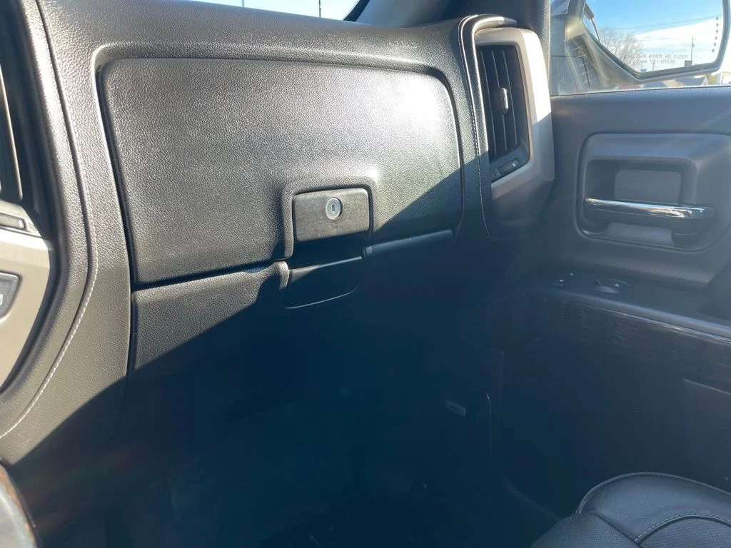 Used 2016 Black GMC Denali image 55