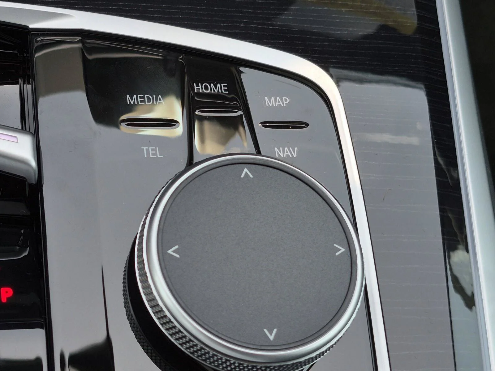 Used 2026 Brooklyn Grey Metallic BMW sDrive40i image 32