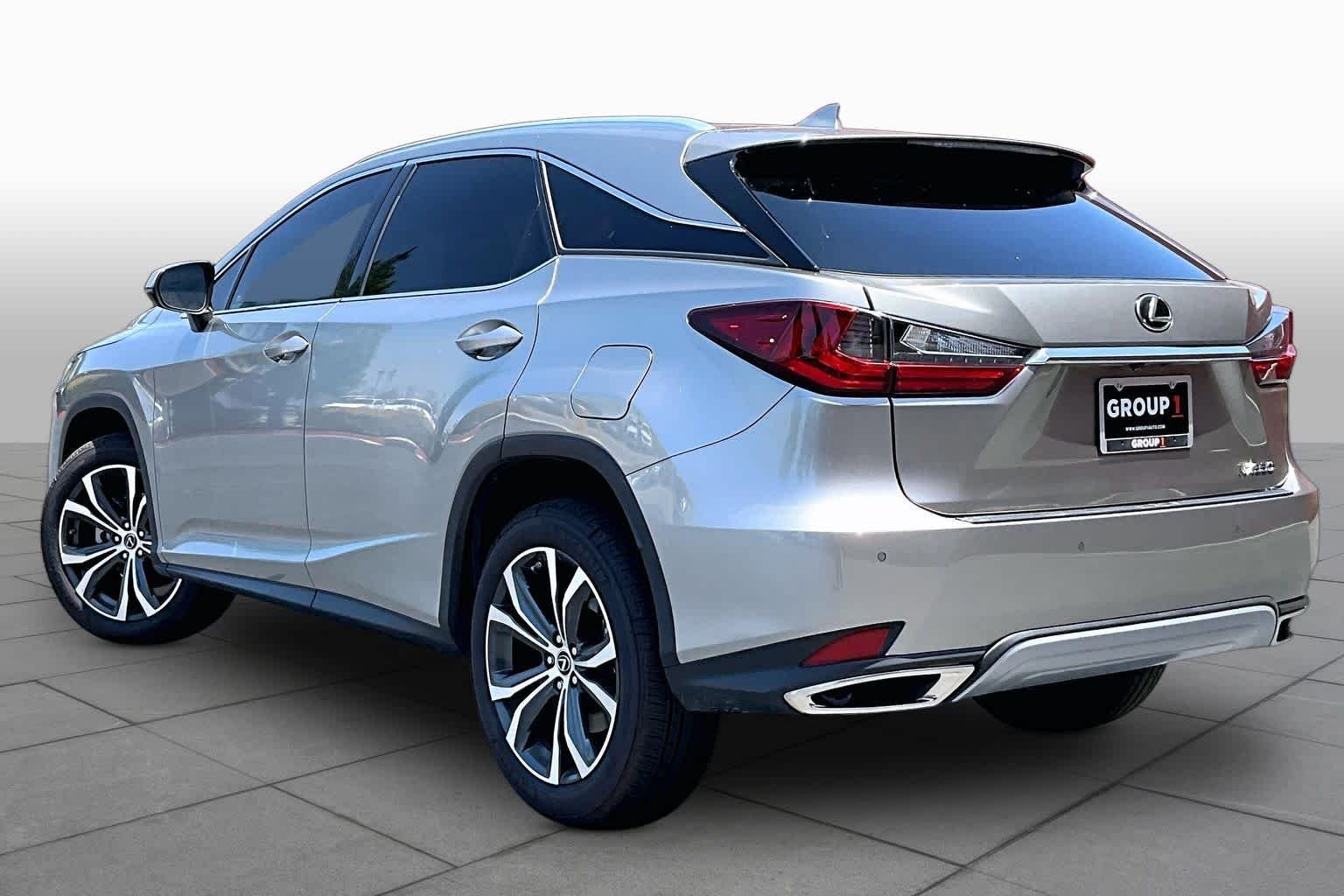 Certified Used 2022 Atomic Silver Lexus  image 12