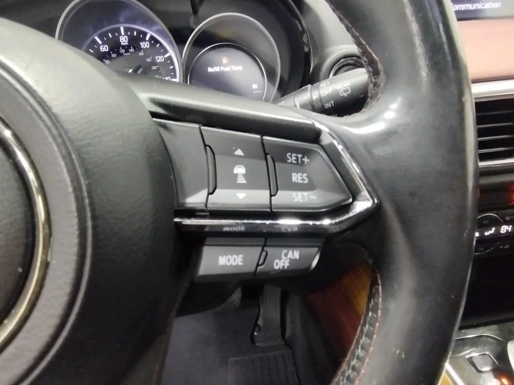 Used 2017 Black Mazda Signature image 30