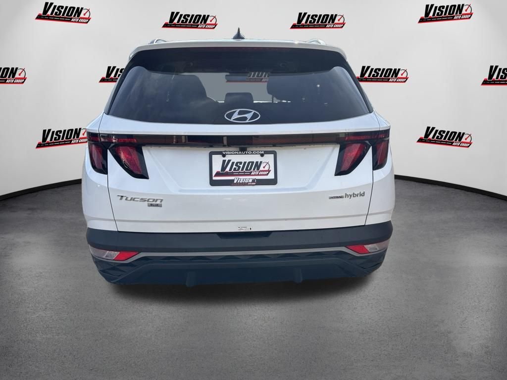 Used 2024 White Hyundai Blue image 6
