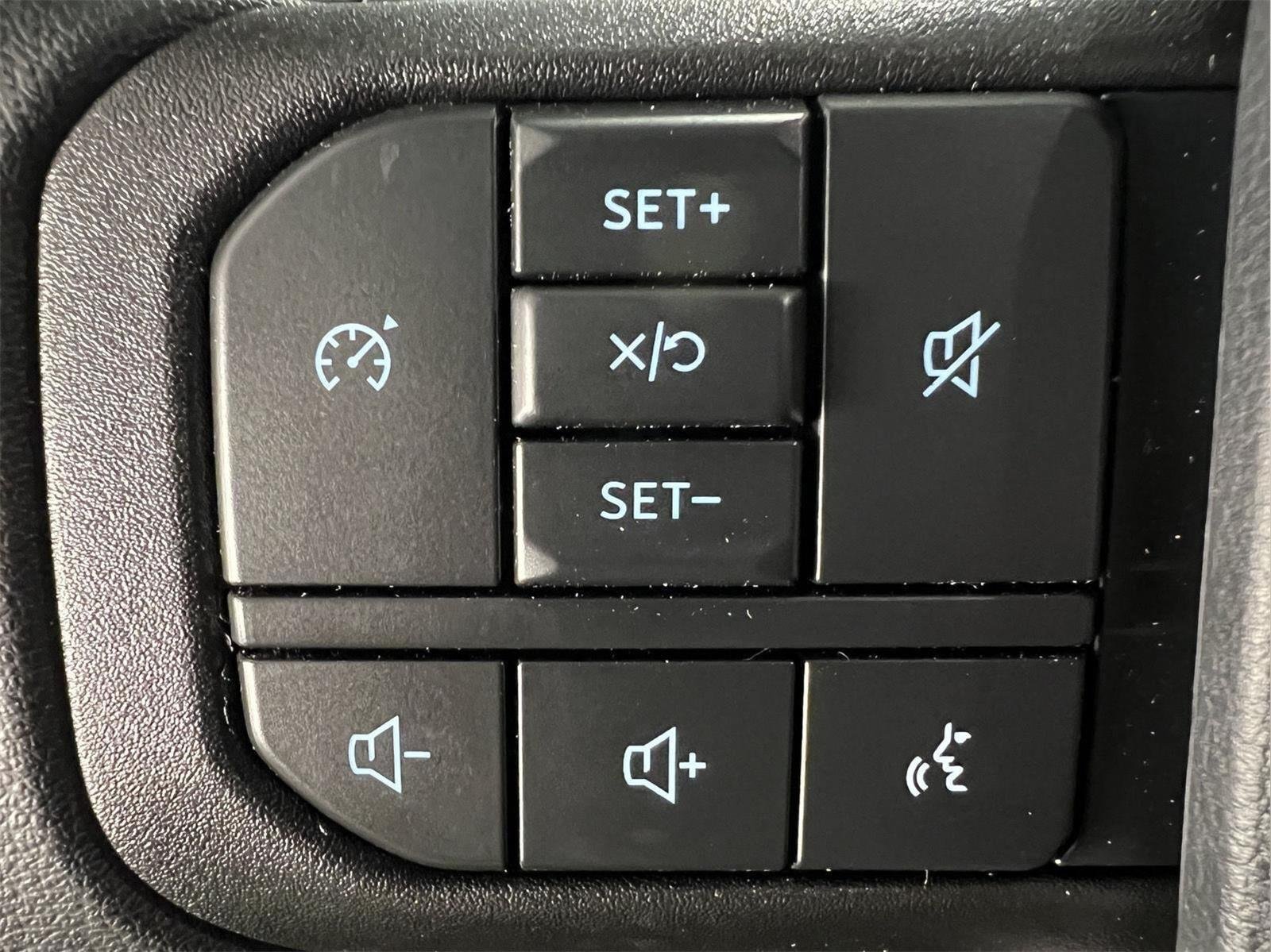 New 2026 Oxford White Ford F-250® XL image 67