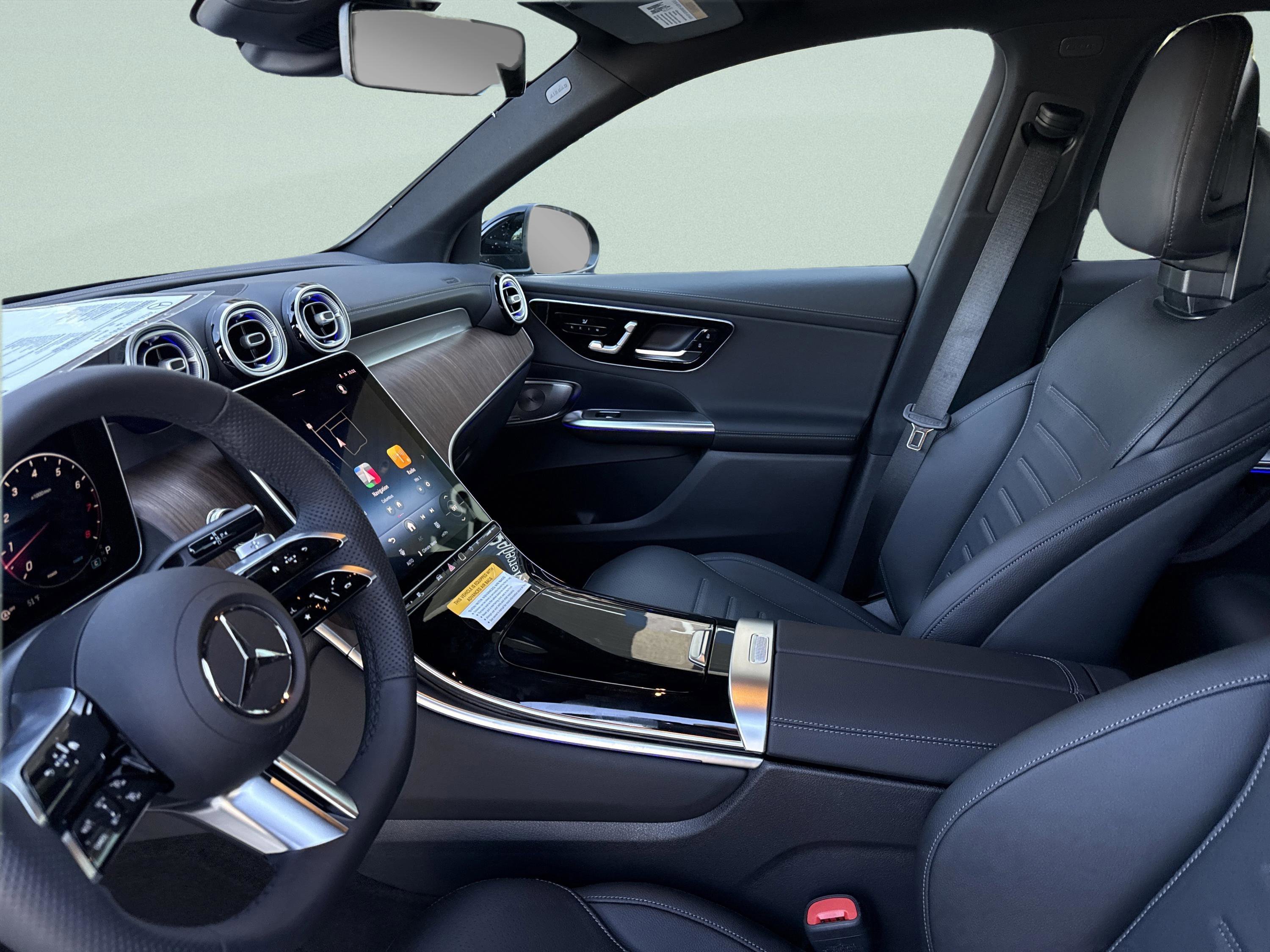 Certified Used 2026 Black Mercedes-Benz GLC 300 image 20