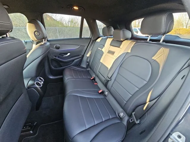 Used 2022 Gray Mercedes-Benz GLC 300 image 25