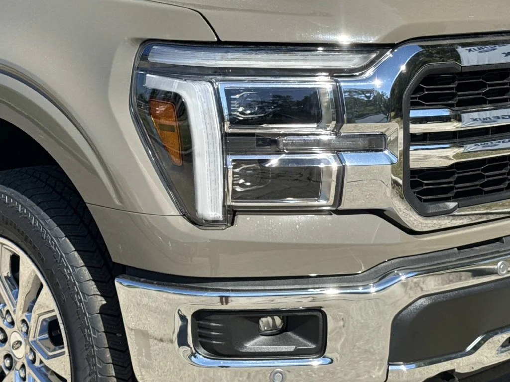 New 2026 Gray Ford Lariat image 3