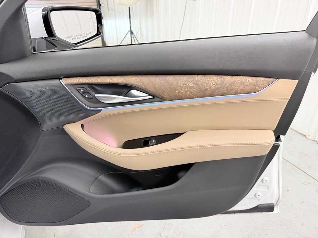 Used 2025 White Cadillac Premium Luxury image 48
