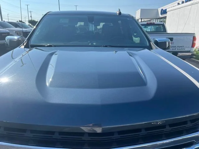 Used 2020 Gray Chevrolet LT image 12