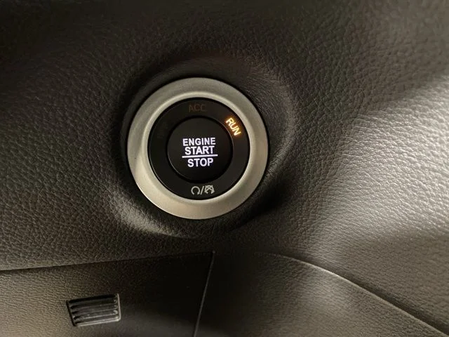 2025 Chrysler Pacifica Select - Photo 27