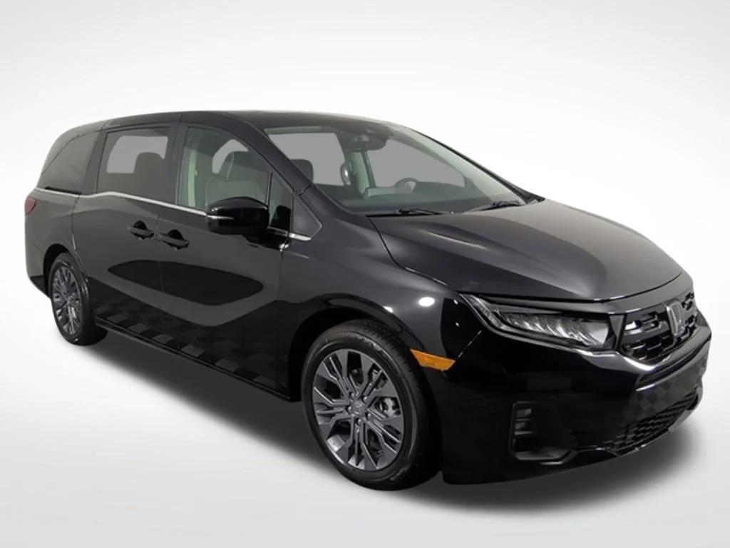 2026 Honda Odyssey Touring - Photo 8