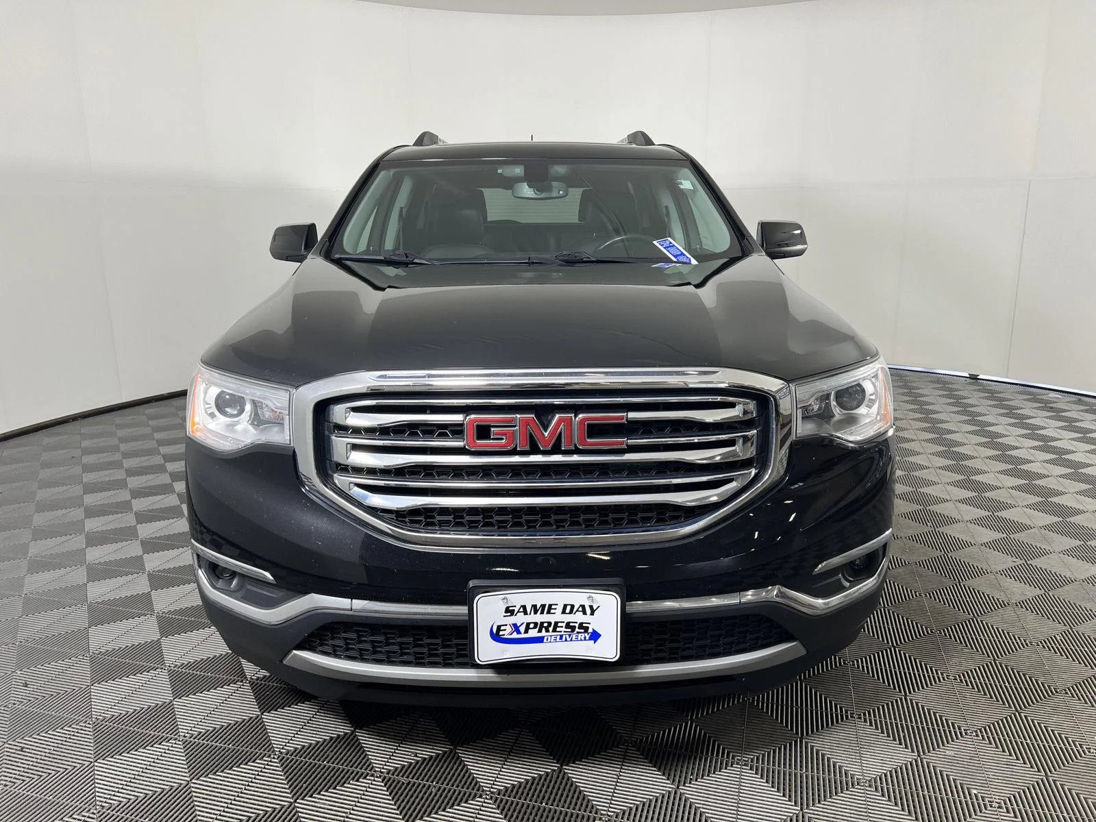 Used 2019 Ebony Twilight Metallic GMC SLT image 8