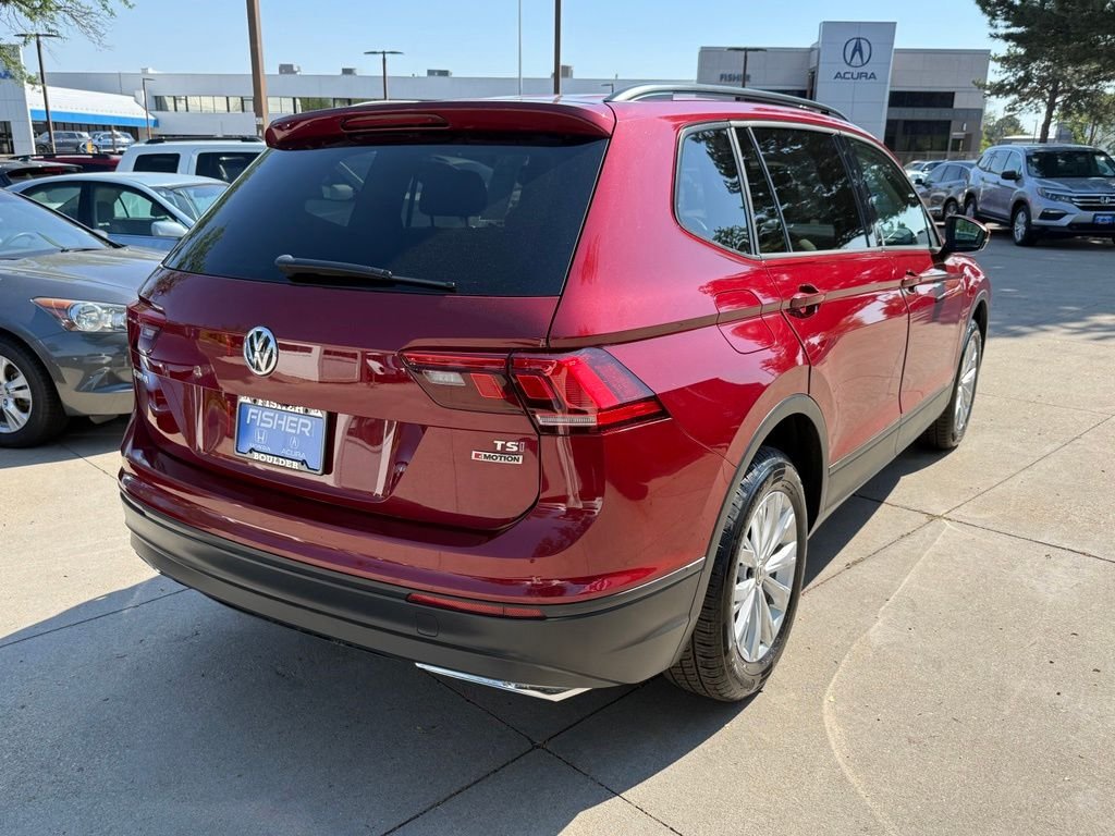 Used 2018 Cardinal Red Metallic Volkswagen 2.0T S image 4