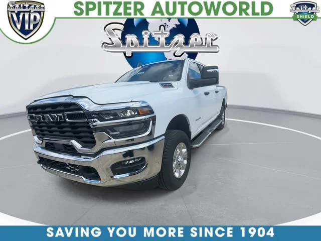 Used 2025 White Ram Big Horn image 3