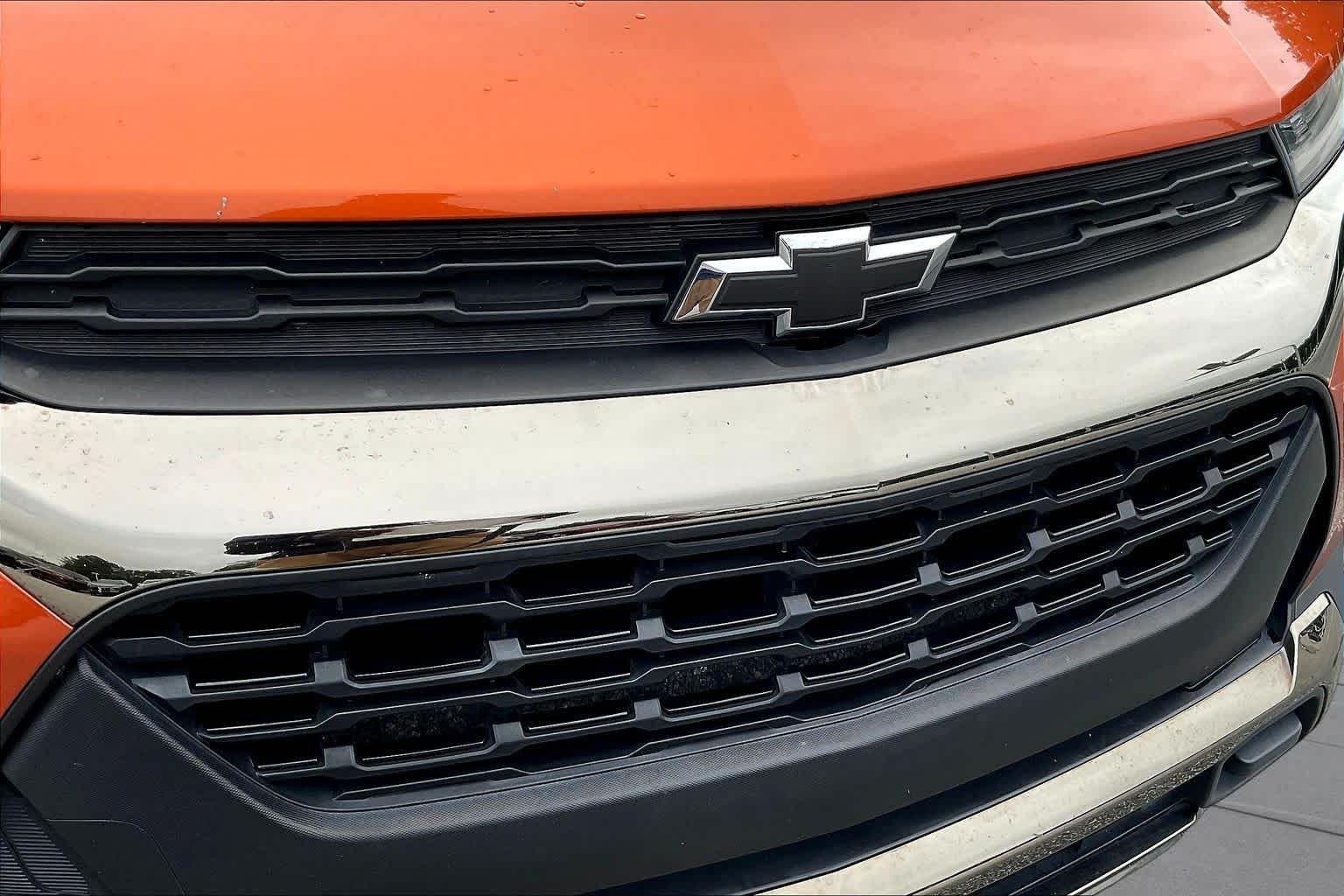 Used 2023 Vivid Orange Metallic Chevrolet ACTIV image 83