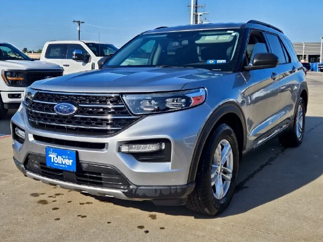 Used 2020 Silver Ford XLT image 2