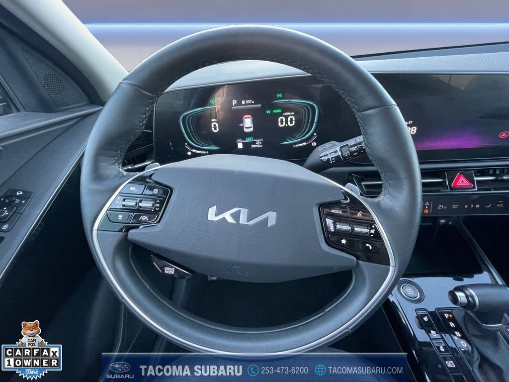 Used 2023 Green Kia SX Touring image 13