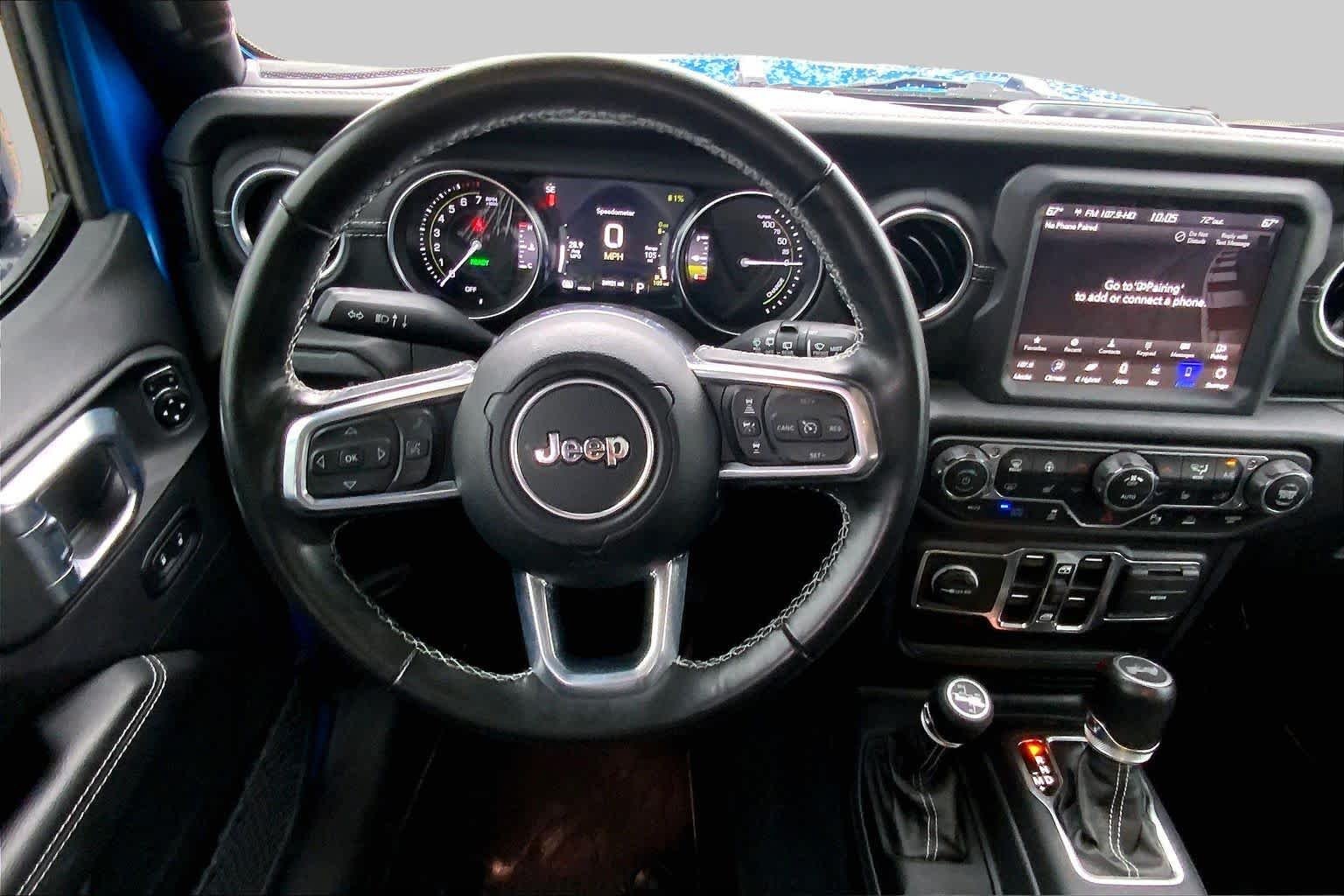 Used 2023 Hydro Blue Pearl Coat Jeep Sahara image 6