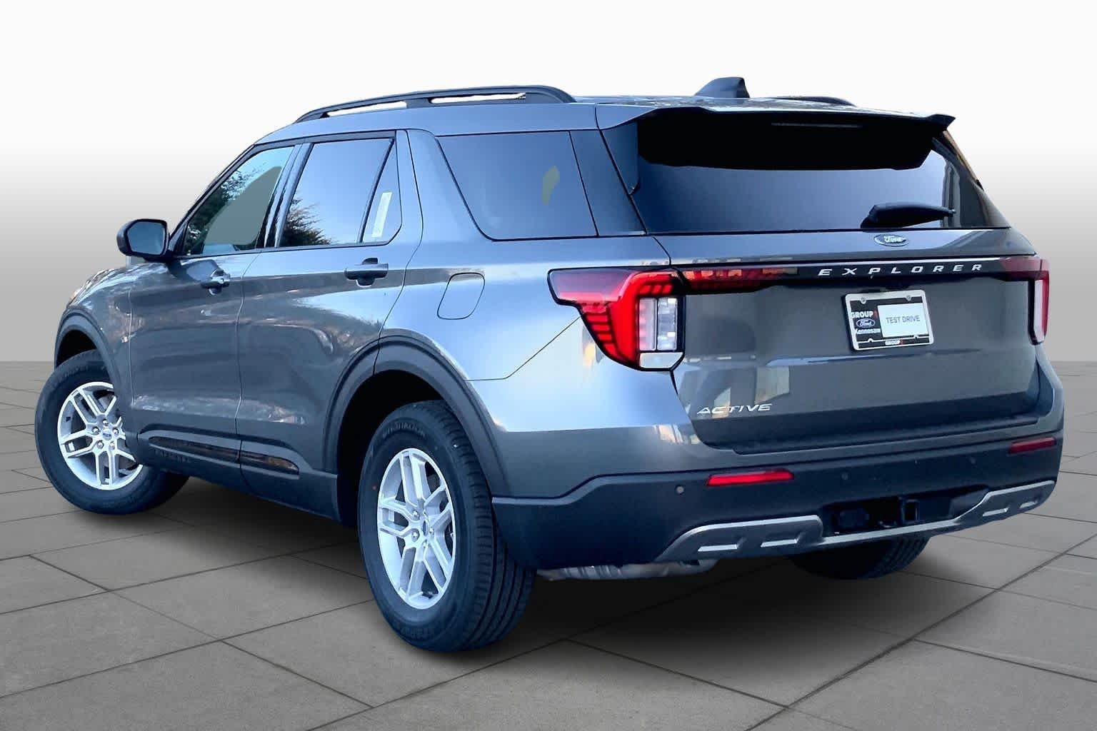 New 2026 Carbonized Gray Metallic Ford Active image 11