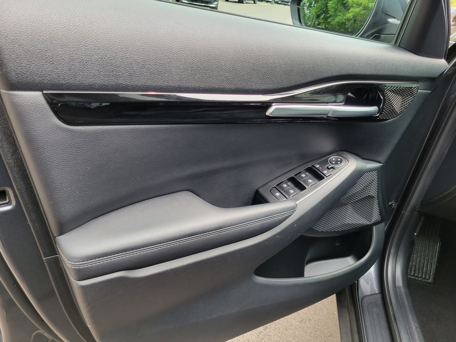 Certified Used 2024 Gray Kia EX image 7