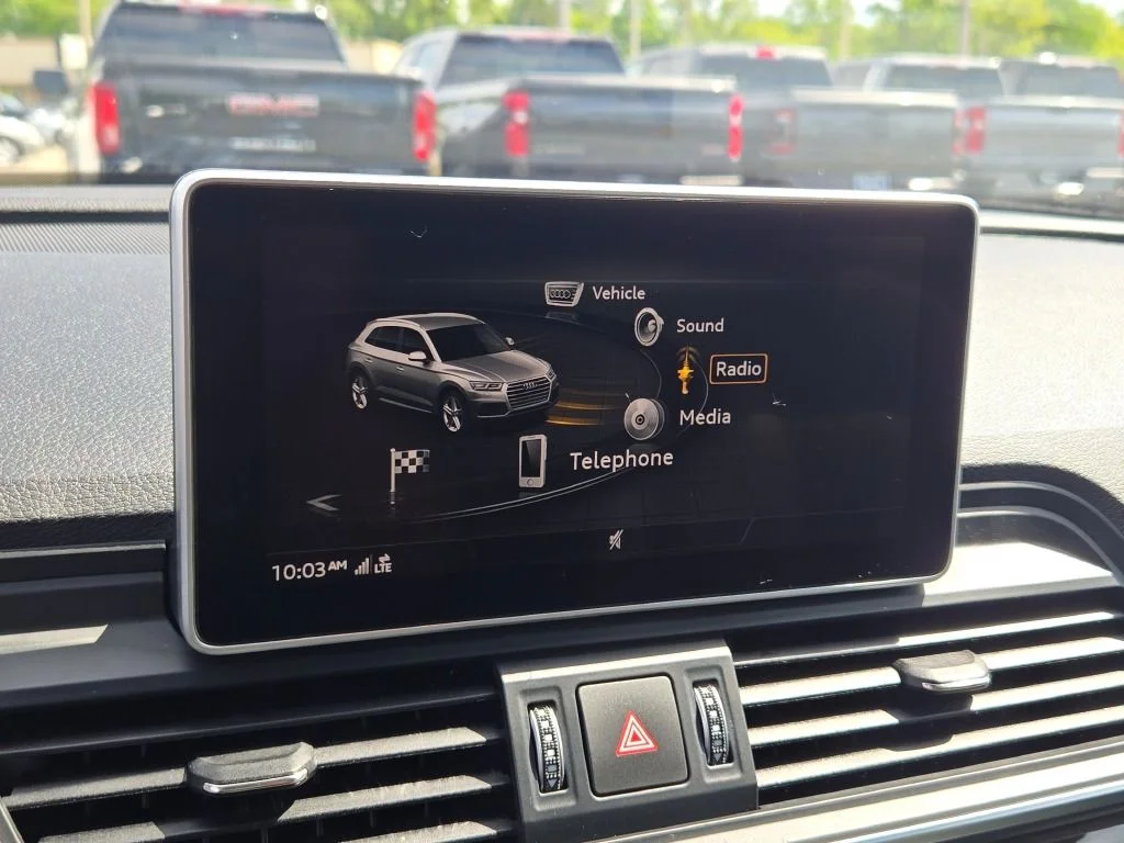 Used 2018 Black Audi 2.0T image 31