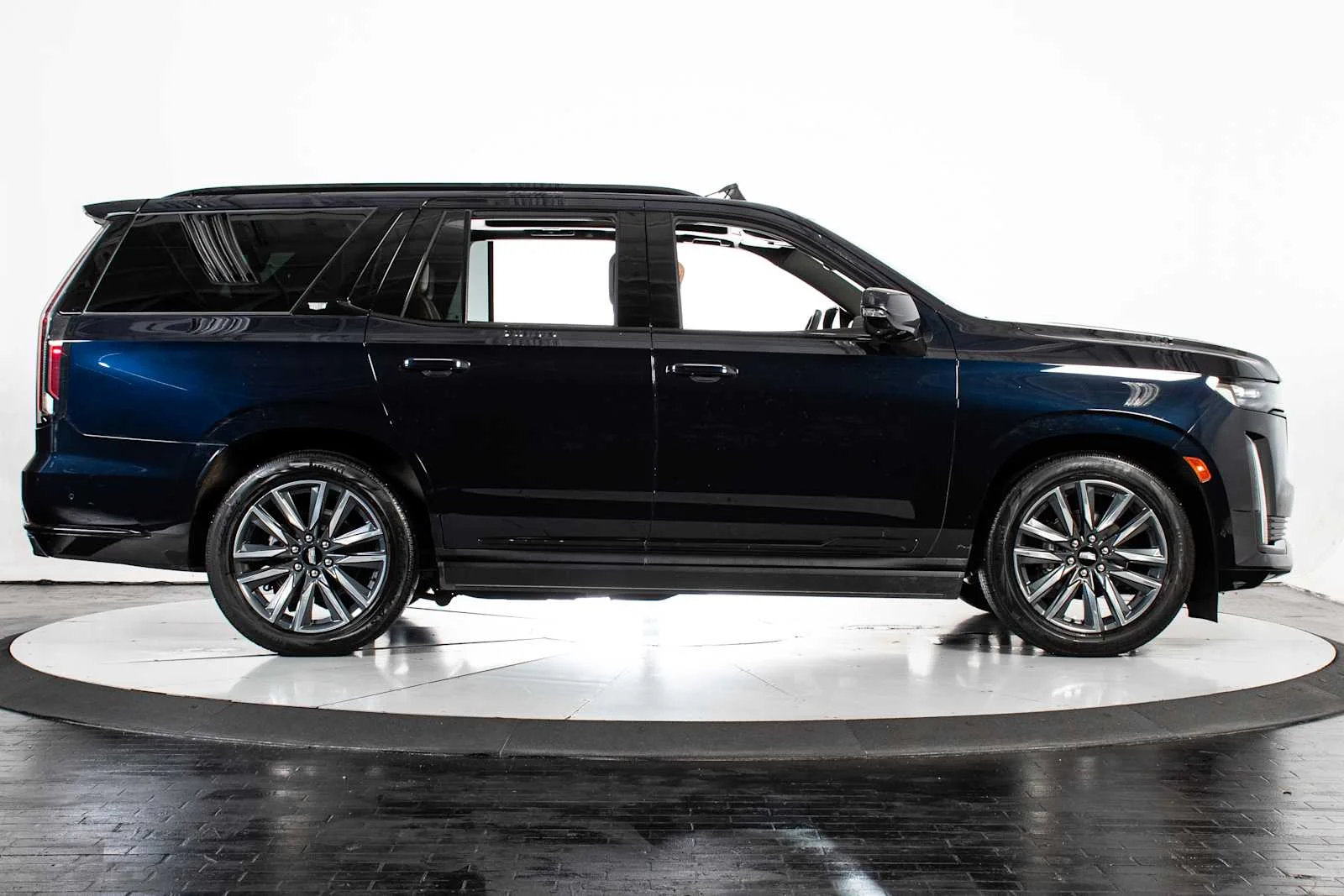 Used 2023 Dark Moon Blue Metallic Cadillac 4WD Sport image 6