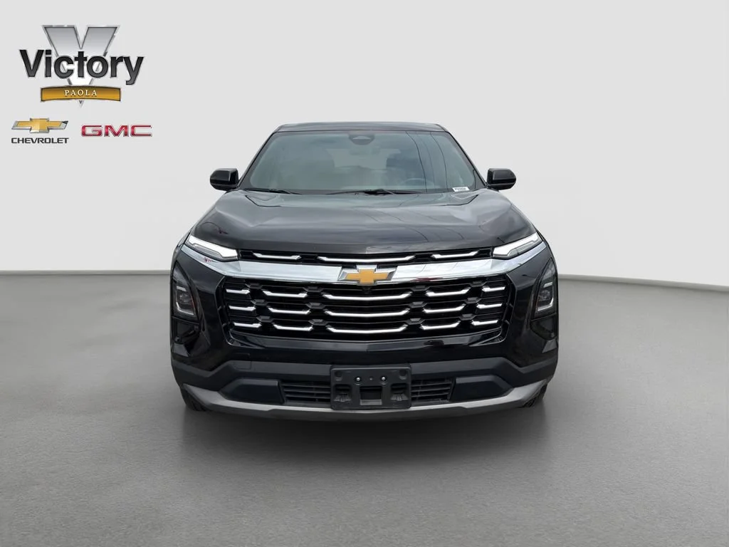 Used 2025 Chevrolet Equinox LT with VIN 3GNAXHEG8SL312634 for sale in Kansas City